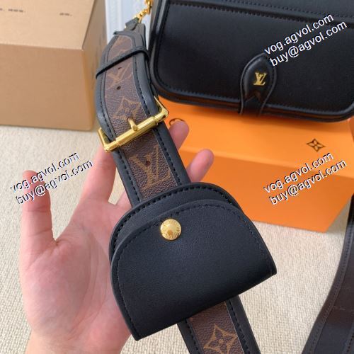  LOUIS VUITTONブランドコピー ルイ ヴィトン LOUIS VUITTON 首胸ロゴ 2021春夏 ショルダーバッグ 斜め掛けバッグ