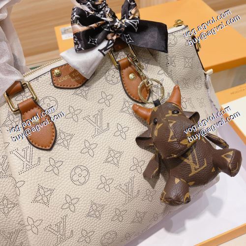  ルイ ヴィトン LOUIS VUITTON ショルダーバッグ ハンドバッグ 斜め掛けバッグ 首胸ロゴ 2021春夏 LOUIS VUITTONブランドスーパーコピー