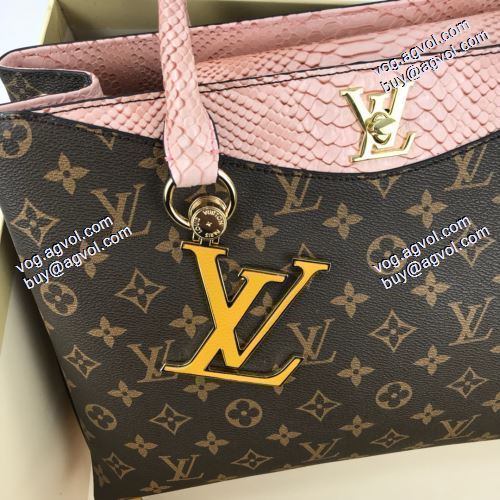  3色可選 斜め掛けバッグ ハンドバッグ ショルダーバッグ LOUIS VUITTONブランド 偽物 通販 Spring Street M44058 スタイリッシュな印象 ルイ ヴィトン LOUIS VUITTON 2021春夏