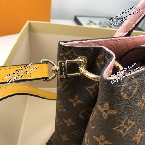  3色可選 斜め掛けバッグ ハンドバッグ ショルダーバッグ LOUIS VUITTONブランド 偽物 通販 Spring Street M44058 スタイリッシュな印象 ルイ ヴィトン LOUIS VUITTON 2021春夏