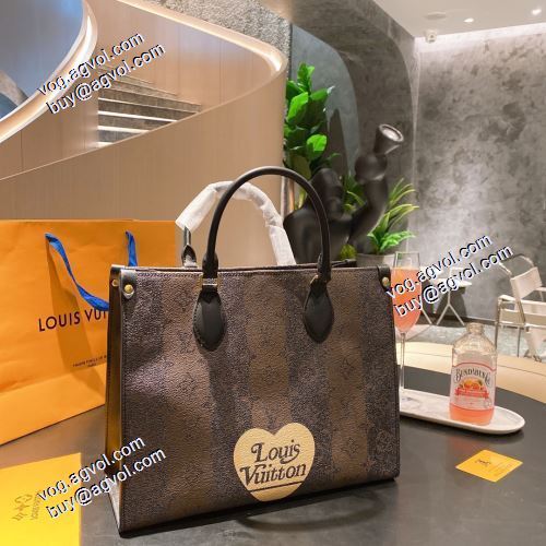 ルイ ヴィトンコピー ブランド スタイリッシュな印象 2021秋冬 ルイ ヴィトン LOUIS VUITTON ハンドバッグ ムダな装飾を排したデザイン