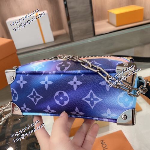 極上の着心地 ルイ ヴィトン偽物ブランド 2021秋冬 ルイ ヴィトン LOUIS VUITTON 斜め掛けバッグ ダブルファスナー使用
