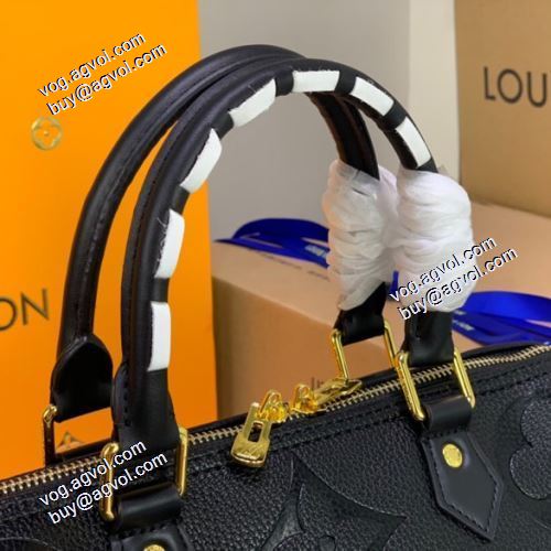 ルイ ヴィトンコピー ブランド 2021秋冬 ルイ ヴィトン LOUIS VUITTON 斜め掛けバッグ 2色可選 ダブルファスナー使用 落ち着いた感覚