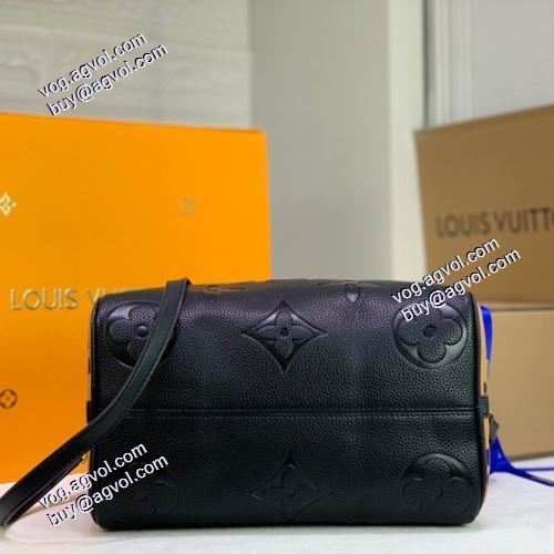 ルイ ヴィトンコピー ブランド 2021秋冬 ルイ ヴィトン LOUIS VUITTON 斜め掛けバッグ 2色可選 ダブルファスナー使用 落ち着いた感覚