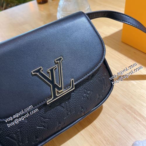 2色可選 ショルダーバッグ 小型 軽量 着心地抜群 2021秋冬 ルイ ヴィトン LOUIS VUITTON ルイ ヴィトンコピー ブランド