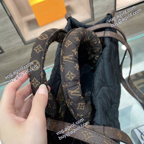 ハンドバッグ 2021秋冬 ファスナーポケット付 活躍のバッグ ルイ ヴィトンコピー ブランド ルイ ヴィトン LOUIS VUITTON 【新アイテム】 