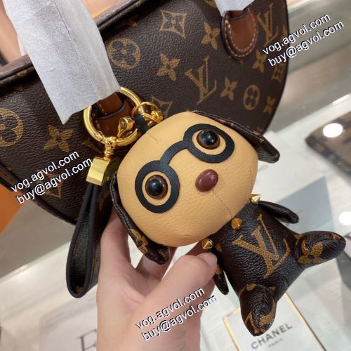 モノグラム&nbsp;ヴェルニ 2021秋冬 ルイ ヴィトン LOUIS VUITTON ルイ ヴィトンコピーブランド 大注目！ ハンドバッグ 小型 軽量