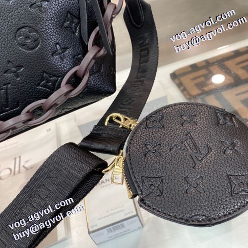 売れ筋のいい コスパ最高のプライス ルイ ヴィトンコピーブランド 2色可選 2021秋冬 ルイ ヴィトン LOUIS VUITTON 斜め掛けバッグ ムダな装飾を排したデザイン