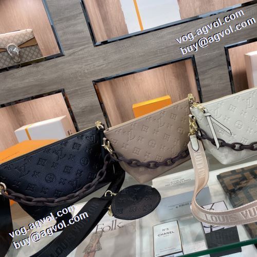 売れ筋のいい コスパ最高のプライス ルイ ヴィトンコピーブランド 2色可選 2021秋冬 ルイ ヴィトン LOUIS VUITTON 斜め掛けバッグ ムダな装飾を排したデザイン