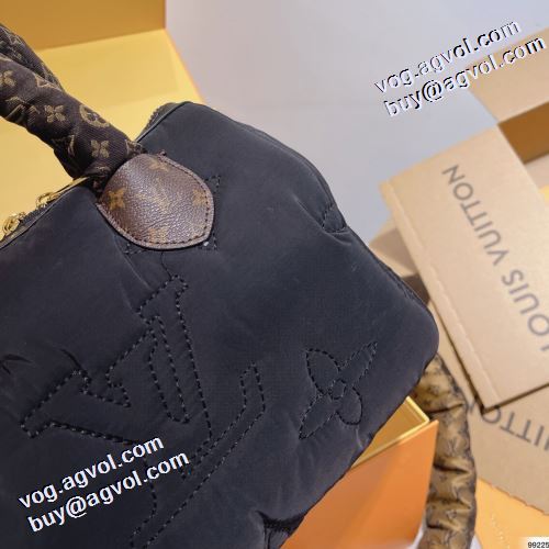 日本未入荷モデル 2021秋冬 ルイ ヴィトンブランド 偽物 通販 ルイ ヴィトン LOUIS VUITTON ハンドバッグ 3色可選 ダブルファスナー使用 耐久性