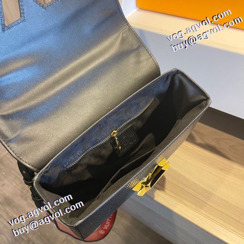 2022早春 ルイ ヴィトン LOUIS VUITTON 斜め掛けバッグ 3色可選 バランスのいい大きさ バランスのいい大きさ ルイ ヴィトンブランド コピー 人気ブランド
