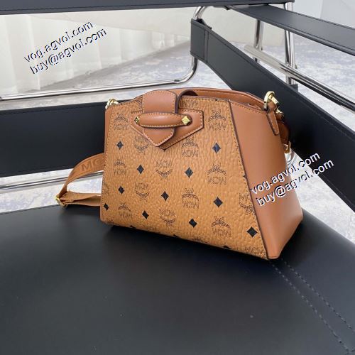 2021秋冬 最安値に挑戦 ショルダーバッグ エムシーエム コピー MCM 26x18x8cm 斜め掛けバッグ エムシーエム ショルダーバッグ コピー