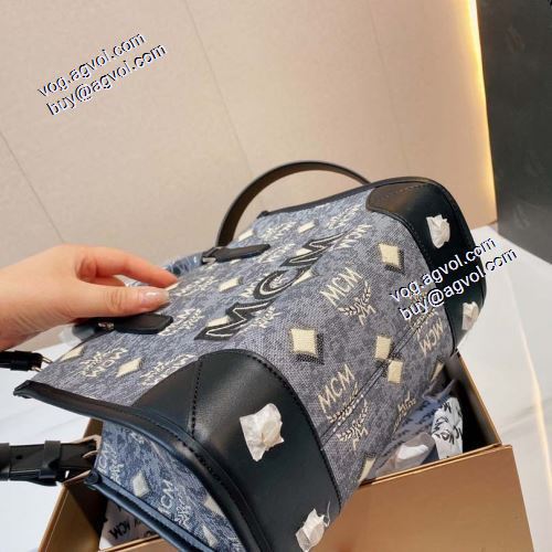 エムシーエム コピー MCM 人気販売中 2021秋冬 トートバッグ ヴィンテージ モノグラム ジャカード 手持ち&ショルダー掛け Sサイズ25x19cm  3色可選 エムシーエム トートバッグコピー