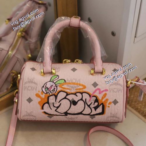 2021秋冬 個性的なデザ MCM x SAMBYPEN ボストンバッグ エムシーエム コピー MCM ショルダーバッグ 2色可選 エムシーエム ボストンバッグコピー 著名人の着用