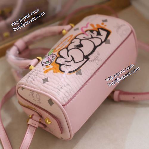 2021秋冬 個性的なデザ MCM x SAMBYPEN ボストンバッグ エムシーエム コピー MCM ショルダーバッグ 2色可選 エムシーエム ボストンバッグコピー 著名人の着用