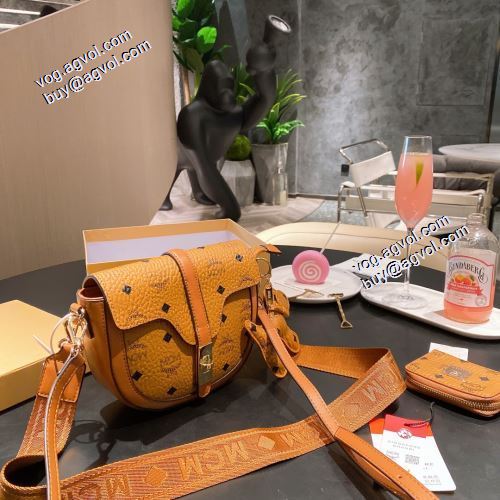 MCM Patricia ショルダーバッグ 大絶賛の履き心地! エムシーエム コピー MCM 2021秋冬 エムシーエムブランド 偽物 通販 3点セット