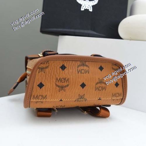 エムシーエム コピー MCM 今買い◎得 エムシーエムコピーブランド 2021秋冬 バックパック 著名人の着用