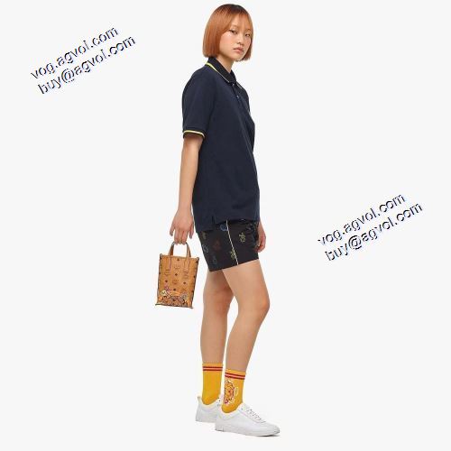 サイズ豊富 MCM x SAMBYPEN クロスボディバッグ エムシーエム コピー MCM 2021秋冬 斜め掛けバッグ 15-5-20cm エムシーエムコピー