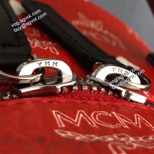 デザイン性の高い 2021秋冬 Stark Visetos バックパック レッド エムシーエム コピー MCM 鮮やかな赤が目立つ