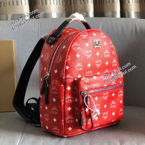 デザイン性の高い 2021秋冬 Stark Visetos バックパック レッド エムシーエム コピー MCM 鮮やかな赤が目立つ