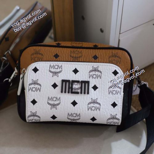 大好評 エムシーエム コピー MCM 2021秋冬 MCM Klassik Visetos クロスボディバッグ ショルダーバッグ エムシーエム 斜め掛けバッグコピー 人目を惹くデザイン