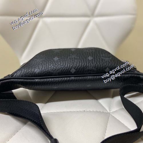 MCM Fursten Visetos Geo ベルトバッグ 高級感を引き立てる 斜め掛けバッグ エムシーエム コピー MCM 2021秋冬 ミディアムサイズのベルトバッグ 14x38x10cm エムシーエム 斜め掛けバッグコピー 利便性に