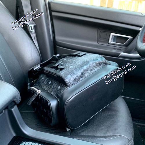 エムシーエム コピー MCM 重宝するアイテム 小旅行にも便利 2021秋冬 ヴィセトス バックパック 優れた収納性が魅力 エムシーエム バックパックコピー 通勤 出張 旅行