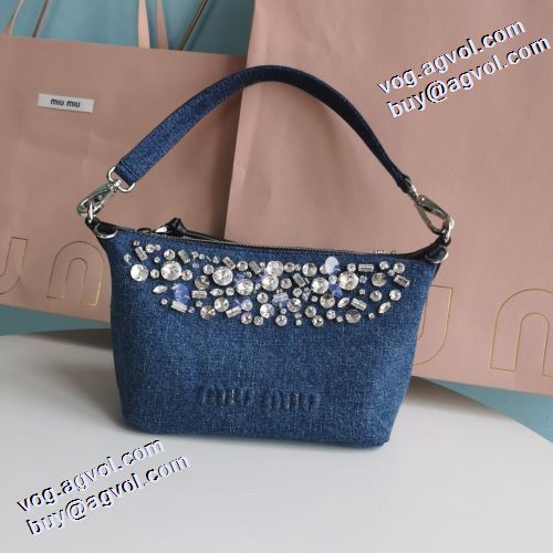 ミュウミュウコピーブランド 2021秋冬 ミュウミュウ MIUMIU トートバッグ 人気 ランキング 希少価値大！非凡な容量 耐久性