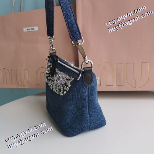 ミュウミュウコピーブランド 2021秋冬 ミュウミュウ MIUMIU トートバッグ 人気 ランキング 希少価値大！非凡な容量 耐久性