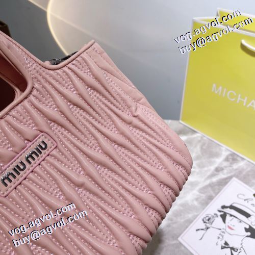 2021秋冬 5色可選 ファスナーポケット付 ミュウミュウ MIUMIU ハンドバッグ ショルダーベルト付 高級感ある ミュウミュウスーパーコピー 