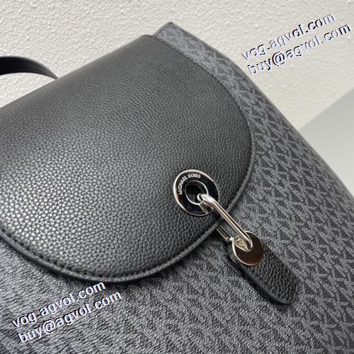 2021秋冬 マイケルコース バックパック 高級本革 Michael Kors 人気商品登場  A4 iPad 収納できる ショルダー 調節可能