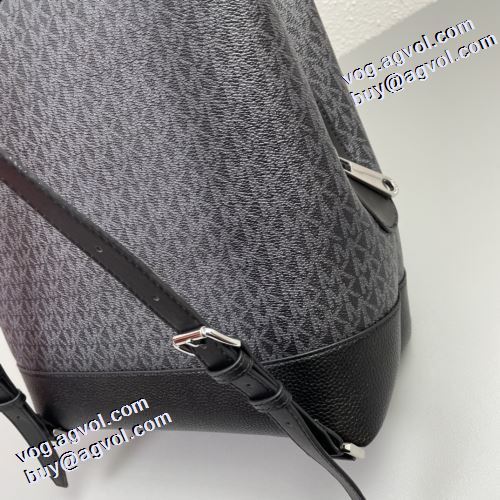 2021秋冬 マイケルコース バックパック 高級本革 Michael Kors 人気商品登場  A4 iPad 収納できる ショルダー 調節可能
