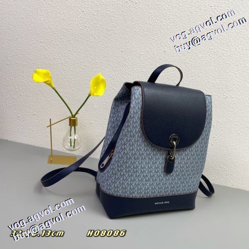 人気新品★超特価★ 2021秋冬 マイケルコース Michael Kors バックパック モノグラム 活躍のバッグ 気軽に持てる