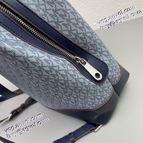人気新品★超特価★ 2021秋冬 マイケルコース Michael Kors バックパック モノグラム 活躍のバッグ 気軽に持てる