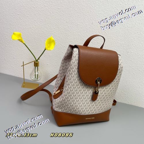上品上質 2021秋冬 マイケルコース 収納力のよい バックパック モノグラム Michael Kors シンプル＋多機能