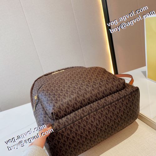 3色可選 2021秋冬 人気 ランキング A4 iPad 収納できる バックパック マイケルコース Michael Kors 今買い◎得 収納力のよい