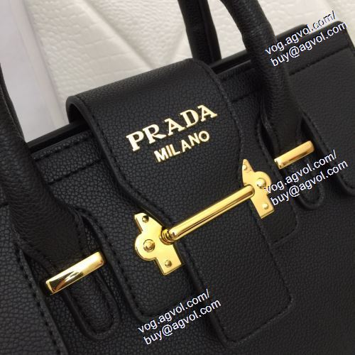 活躍のバッグ 2021春夏 多色可選 プラダ PRADAコピー ハンドバッグ 斜め掛けバッグ