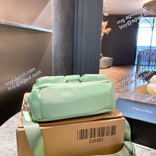  プラダ PRADA 2021春夏 PRADAブランド コピー 希少 4色可選 斜め掛けバッグ ショルダーバッグ