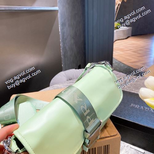 プラダ PRADA 2021春夏 PRADAブランド コピー 希少 4色可選 斜め掛けバッグ ショルダーバッグ