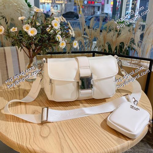  4色可選 斜め掛けバッグ ショルダーバッグ PRADAスーパーコピー 人気激売れ プラダ PRADA 2021春夏 バックインバック 収納