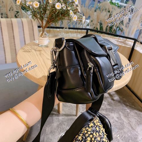  4色可選 斜め掛けバッグ ショルダーバッグ PRADAスーパーコピー 人気激売れ プラダ PRADA 2021春夏 バックインバック 収納