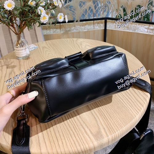  4色可選 斜め掛けバッグ ショルダーバッグ PRADAスーパーコピー 人気激売れ プラダ PRADA 2021春夏 バックインバック 収納