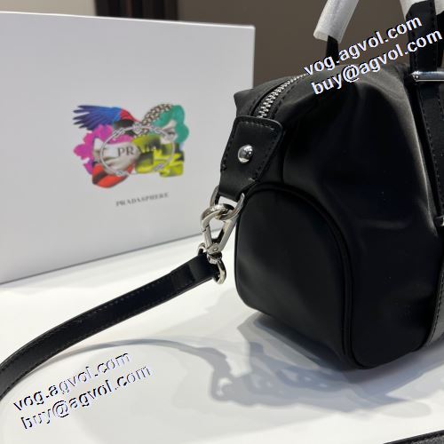 活躍のバッグ 2021秋冬 プラダ PRADA 斜め掛けバッグ ショルダー 調節可能 プラダブランド コピー