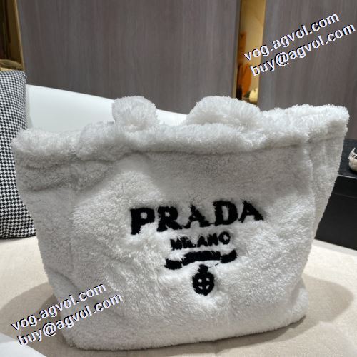 4色可選 ショルダーバッグ レディースバッグ 収納力のよい 2021秋冬 プラダ PRADA 高品質 人気 プラダ偽物ブランド