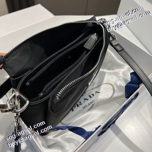 斜め掛けバッグ ファスナーポケット付 ショルダー 調節可能 2021秋冬 プラダ PRADA 人気商品登場 プラダブランド コピー シンプル＋多機能