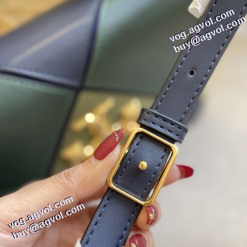 2021秋冬 トリー バーチ Tory Burch 手持ち&ショルダー掛け スタイリッシュな印象 トリー バーチブランド コピー カジュアル 高級感を備えている