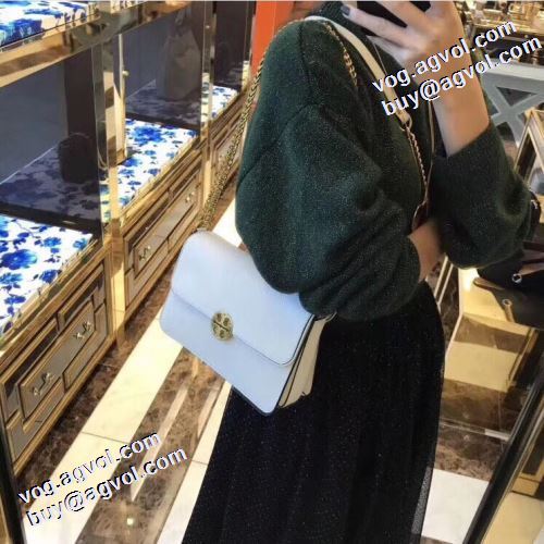 2021秋冬 トリー バーチスーパーコピー 激安 ショルダーバッグ トリー バーチ Tory Burch ファション性の高い 使い勝手のいいバッグ