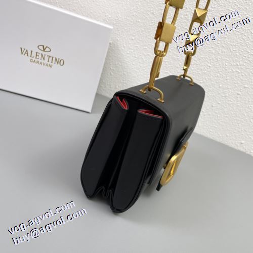 2021秋冬 綺麗に決まるフォルム！ 6色可選 ヴァレンティノ VALENTINO ヴァレンティノブランド コピー 斜め掛けバッグ キャリア女性のお悩み解決