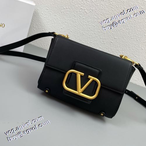 2021秋冬 綺麗に決まるフォルム！ 6色可選 ヴァレンティノ VALENTINO ヴァレンティノブランド コピー 斜め掛けバッグ キャリア女性のお悩み解決