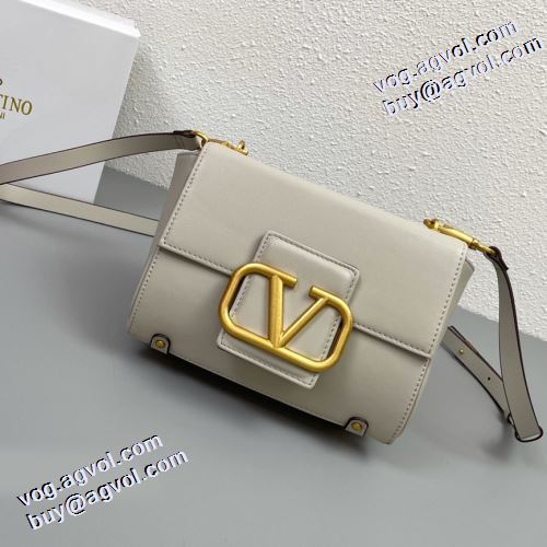 2021秋冬 綺麗に決まるフォルム！ 6色可選 ヴァレンティノ VALENTINO ヴァレンティノブランド コピー 斜め掛けバッグ キャリア女性のお悩み解決
